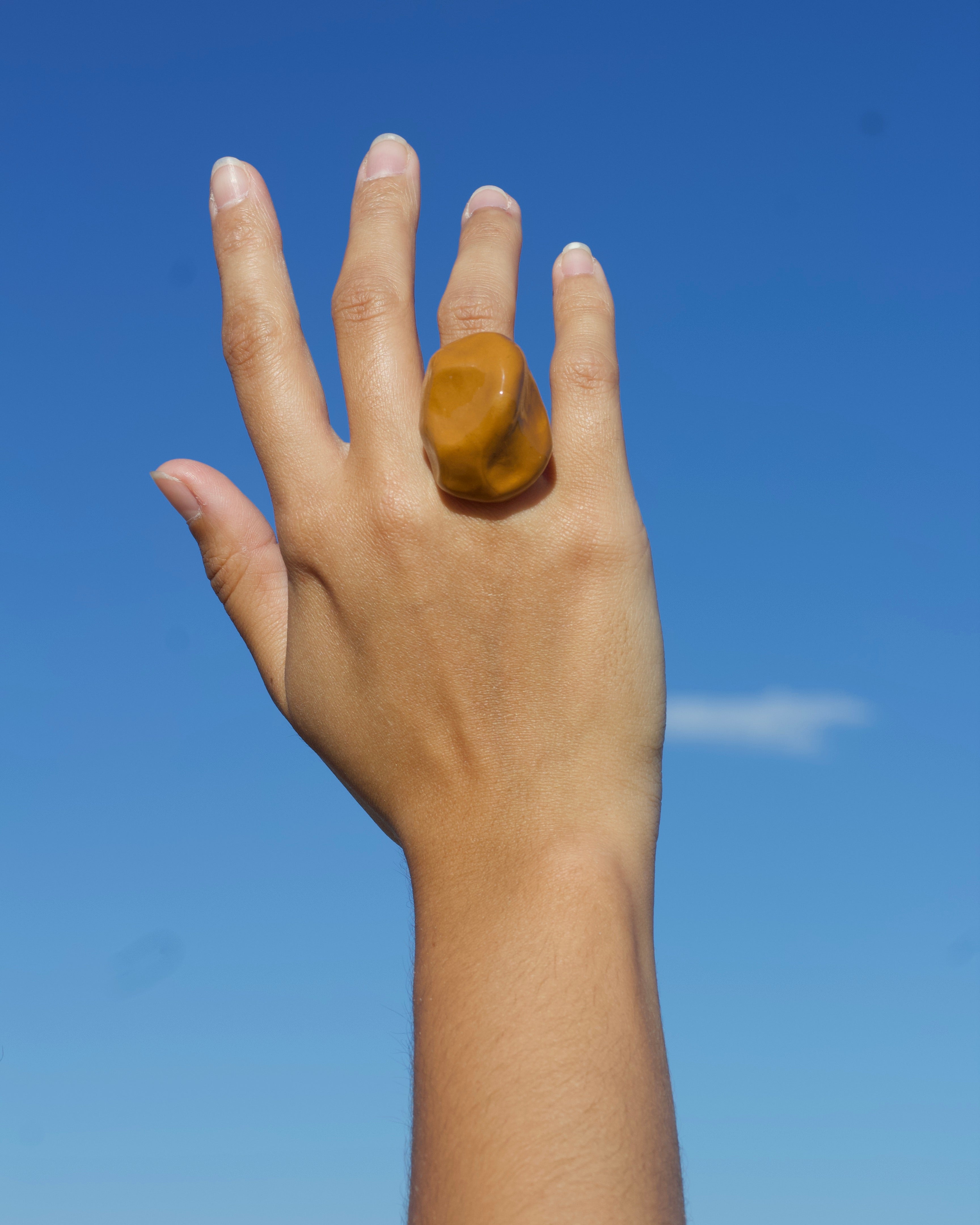Anillo Bola Ocre