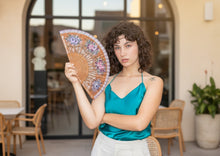 Cargar imagen en el visor de la galería, Abanico Paseo con Claudia
