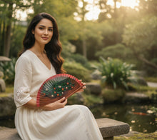 Cargar imagen en el visor de la galería, Abanicos Baile de Nenúfares
